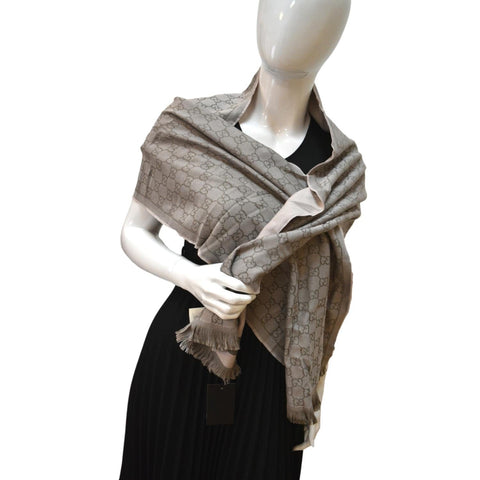 GUCCI GG Scarf Grey Wool 544619