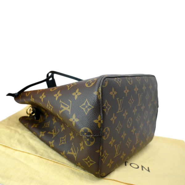 LOUIS VUITTON NeoNoe MM Monogram Canvas Shoulder Bag Brown
