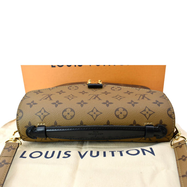 LOUIS VUITTON Metis Pochette Reverse Monogram Canvas Crossbody Bag Brown