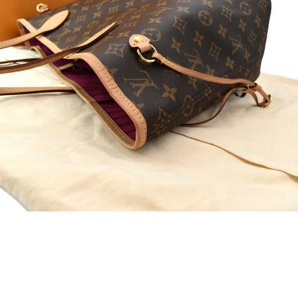LOUIS VUITTON Neverfull MM Monogram Canvas Tote Bag Brown