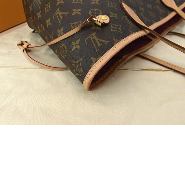 LOUIS VUITTON Neverfull MM Monogram Canvas Tote Bag Brown