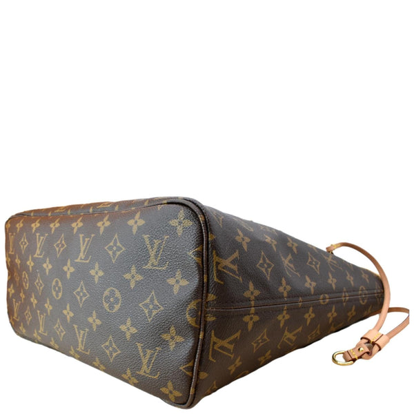 LOUIS VUITTON Neverfull MM Monogram Canvas Tote Bag Brown
