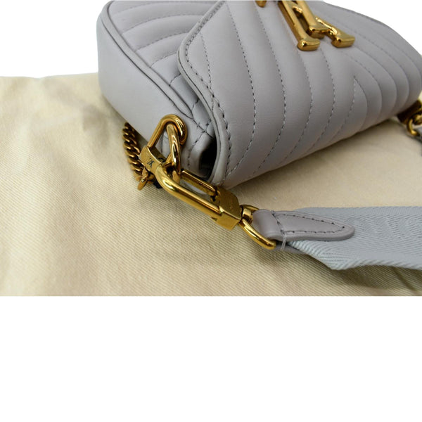 LOUIS VUITTON New Wave Multi Pochette Leather Chain Shoulder Bag Light Grey