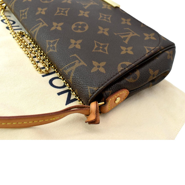 LOUIS VUITTON Favorite MM Monogram Canvas Crossbody Bag Brown