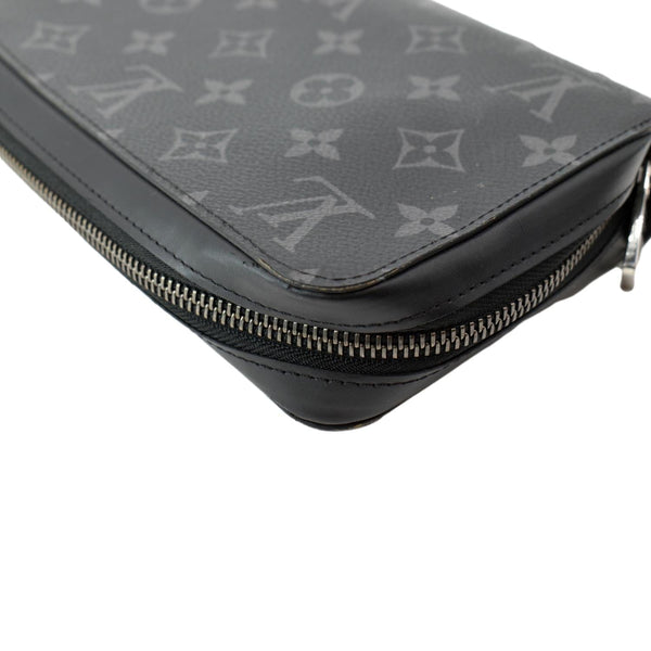 LOUIS VUITTON Monogram Eclipse Canvas Zippy Wallet Black