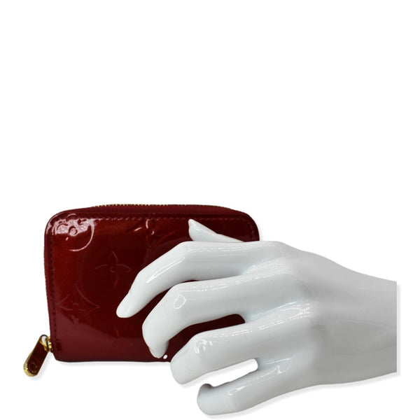 LOUIS VUITTON Vernis Leather Zippy Coin Purse Cerise Cherry