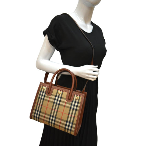 Burberry Vintage Check Two Handle Title Bag Multicolor Bod