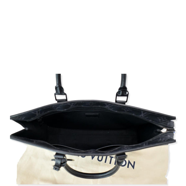 LOUIS VUITTON Sac Plat Horizontal Zippe Monogram Eclipse Shoulder Bag Black