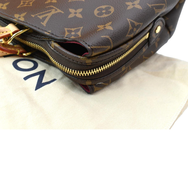Louis Vuitton Petit Palais Monogram Canvas Shoulder Bag