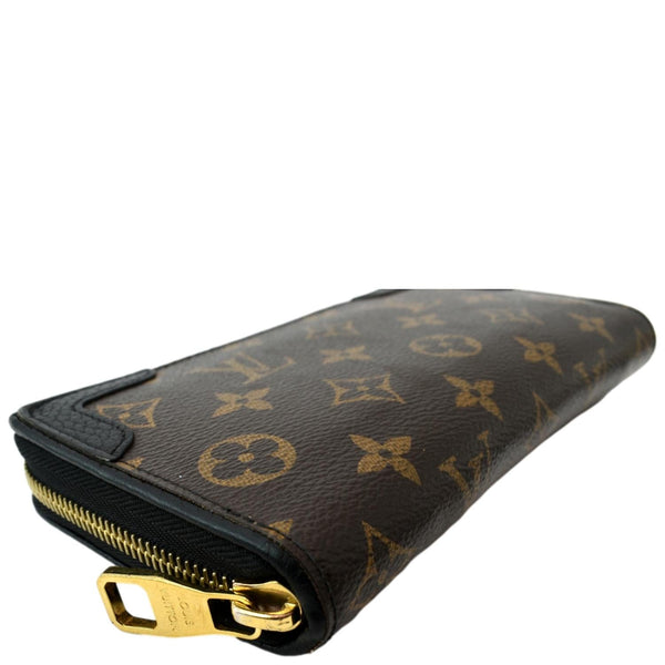 LOUIS VUITTON Retiro Monogram Canvas Zippy Wallet Brown