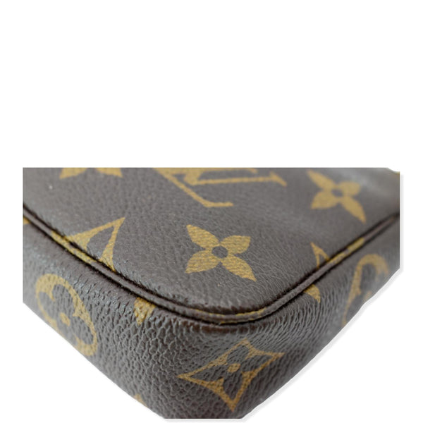 LOUIS VUITTON Animation Pochette Monogram Canvas Accessoires Pouch Brown