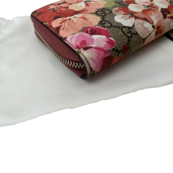 Preowned Gucci Blooms Zip Around GG Canvas Wallet Beige