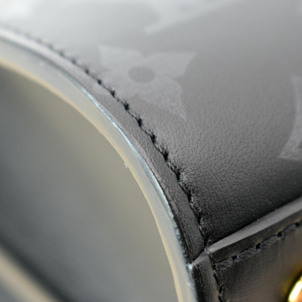 LOUIS VUITTON Very Tote MM Monogram Cuir Plume Shoulder Bag Noir Black