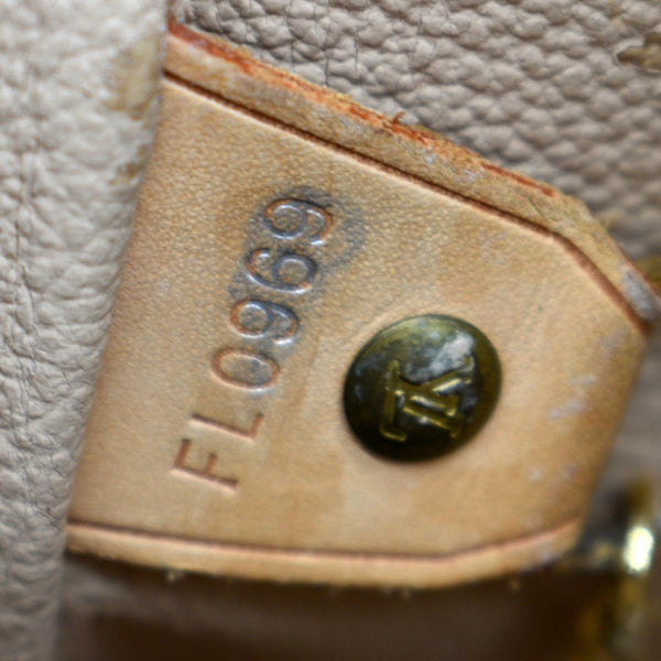 LOUIS VUITTON Bucket GM Monogram Canvas Shoulder Bag Brown