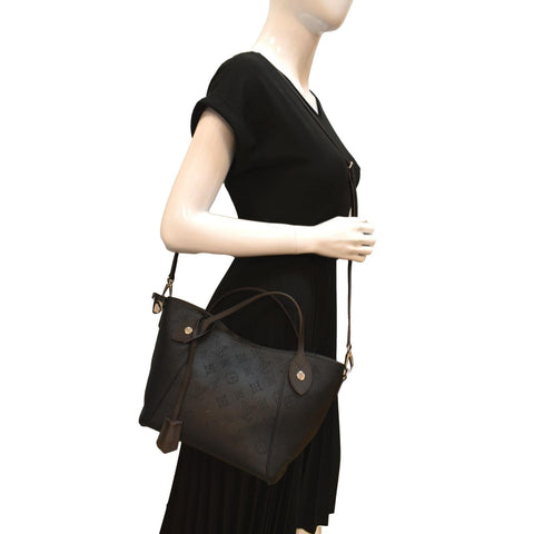LOUIS VUITTON Hina PM Calf Leather Tote Shoulder Bag Black