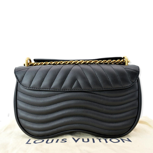 LOUIS VUITTON New Wave Chain MM Calfskin Leather Shoulder Bag Black
