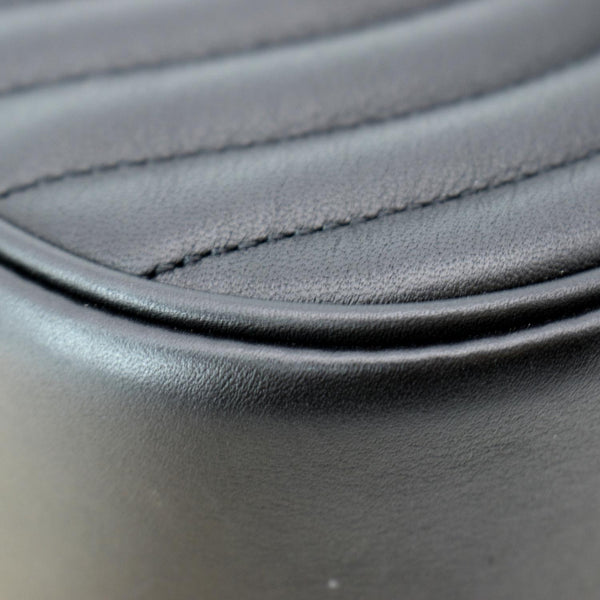 LOUIS VUITTON New Wave Chain MM Calfskin Leather Shoulder Bag Black