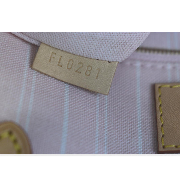 LOUIS VUITTON Pool Onthego GM Monogram Shoulder Bag Pink - Hot Deals