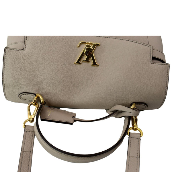LOUIS VUITTON Lockme Ever MM Grained Calfskin Leather Shoulder Bag Beige
