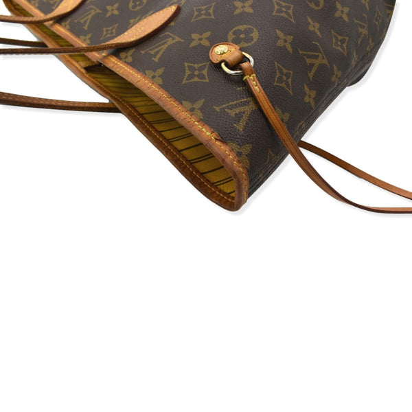 LOUIS VUITTON Neverfull MM Monogram Canvas Shoulder Bag Brown