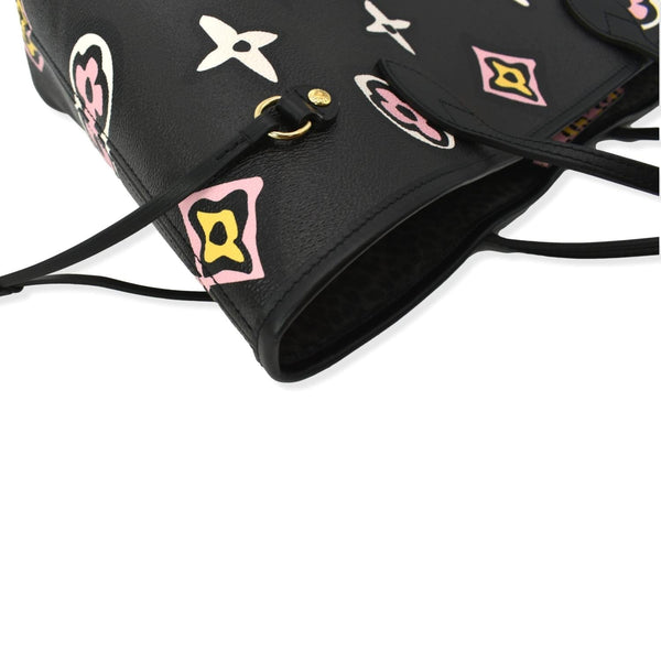 Louis Vuitton Neverfull MM Wild At Heart Monogram Giant Tote Bag Black