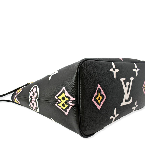 Louis Vuitton Neverfull MM Wild At Heart Monogram Giant Tote Bag Black