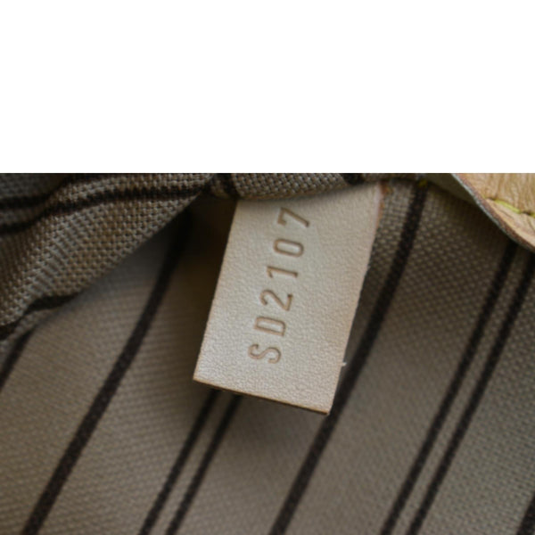 LOUIS VUITTON Neverfull MM Monogram Canvas Tote Bag Brown