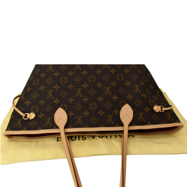 LOUIS VUITTON Neverfull MM Monogram Canvas Tote Bag Brown