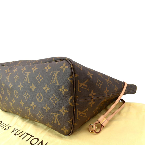 LOUIS VUITTON Neverfull MM Monogram Canvas Tote Bag Brown