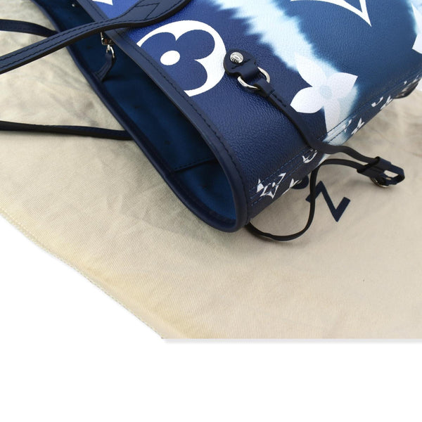 LOUIS VUITTON Neverfull LV Escale MM Monogram Shoulder Bag Blue