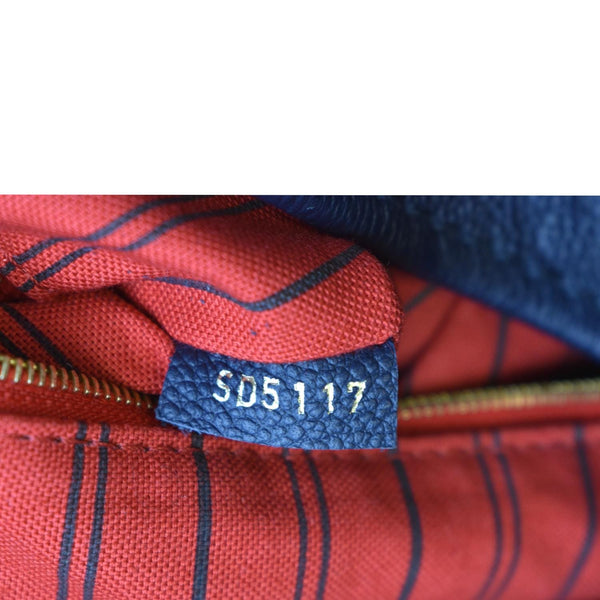 LOUIS VUITTON Artsy MM Empreinte Leather Shoulder Bag Navy Blue