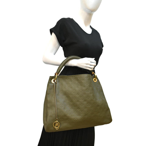 LOUIS VUITTON Artsy MM Empreinte Leather Shoulder Bag Green