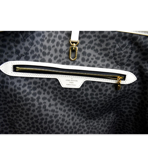 LOUIS VUITTON Neverfull MM Wild At Heart Monogram Canvas Tote Bag Cream
