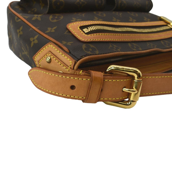 LOUIS VUITTON Hudson GM Monogram Canvas Shoulder Bag Brown