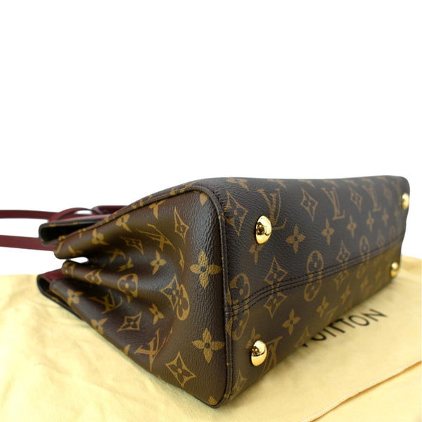 LOUIS VUITTON Venus Monogram Canvas 2way Shoulder Bag Red