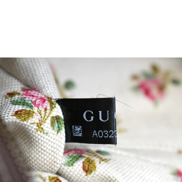 GUCCI Neo Vintage GG Supreme Canvas Messenger Bag Beige 476466