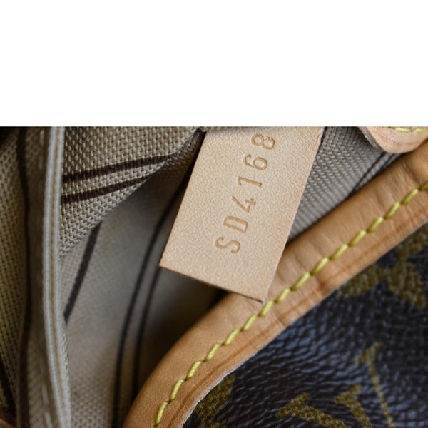 LOUIS VUITTON Neverfull MM Monogram Canvas Tote Bag Brown