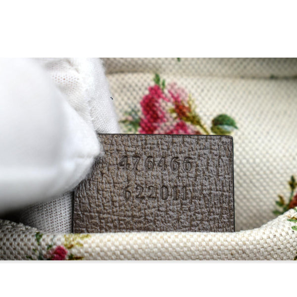 GUCCI Neo Vintage GG Supreme Canvas Messenger Bag Beige 476466