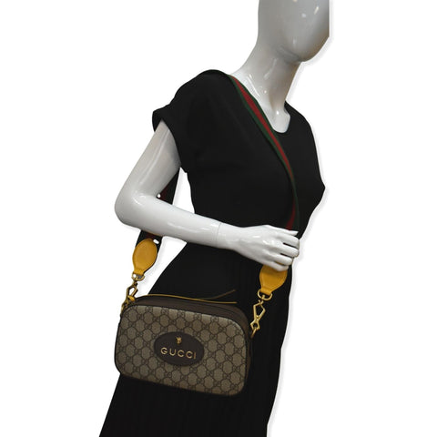 GUCCI Neo Vintage GG Supreme Canvas Messenger Bag Beige 476466