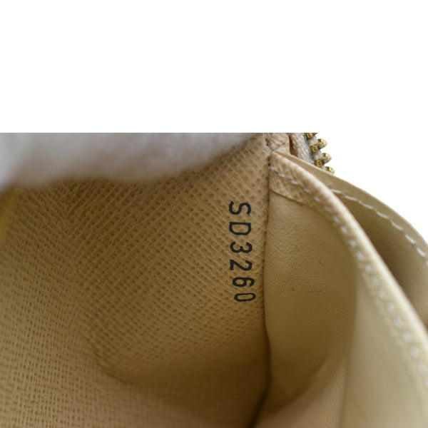 LOUIS VUITTON Damier Azur Zippy Wallet White