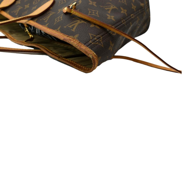 LOUIS VUITTON Neverfull MM Monogram Canvas Tote Bag Brown
