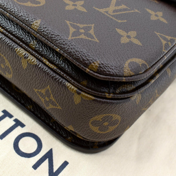 LOUIS VUITTON Metis Pochette Monogram Canvas Crossbody Bag Brown