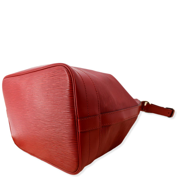 LOUIS VUITTON Noe Large Epi Leather Shoulder Bag Red