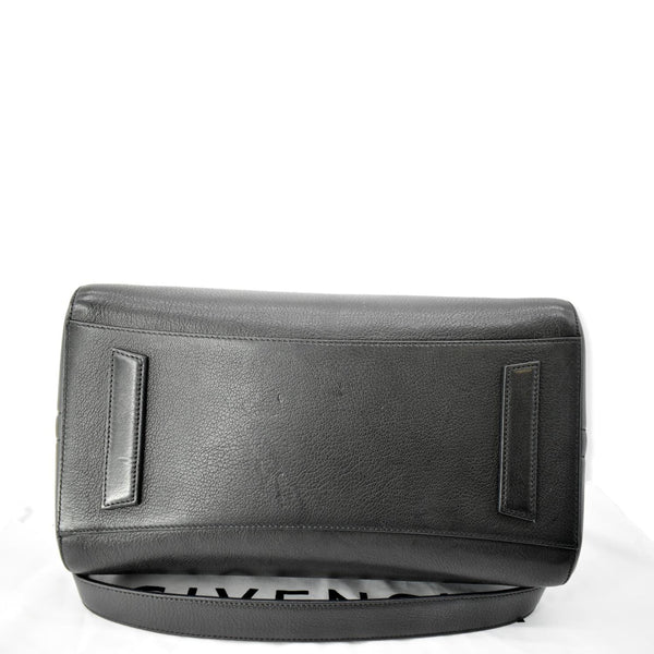 GIVENCHY Antigona Medium Goatskin Leather Shoulder Bag Black