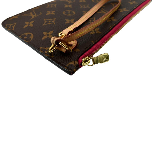 LOUIS VUITTON Neverfull MM Pochette Wristlet Pouch Monogram Canvas Brown