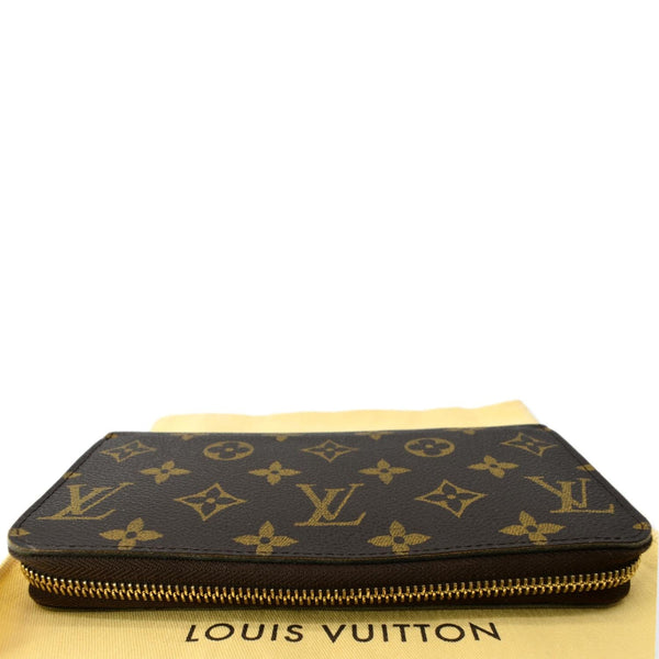 LOUIS VUITTON Monogram Canvas Zippy Long Wallet Brown