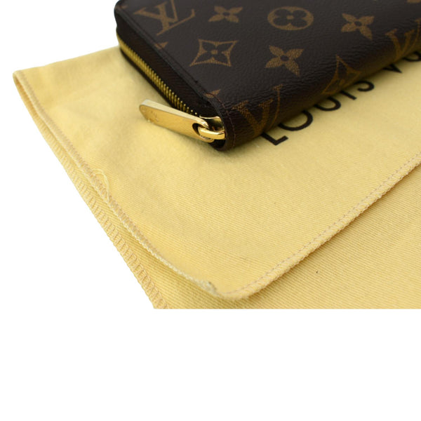 LOUIS VUITTON Monogram Canvas Zippy Long Wallet Brown