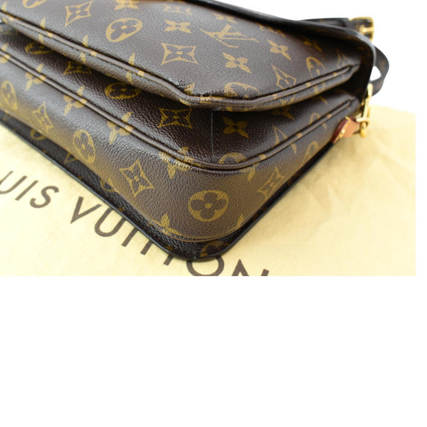 LOUIS VUITTON Metis Pochette Monogram Canvas Crossbody Bag Brown