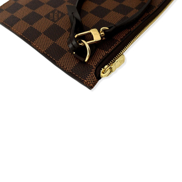 LOUIS VUITTON Neverfull Damier Ebene Pochette Wristlet Pouch Brown
