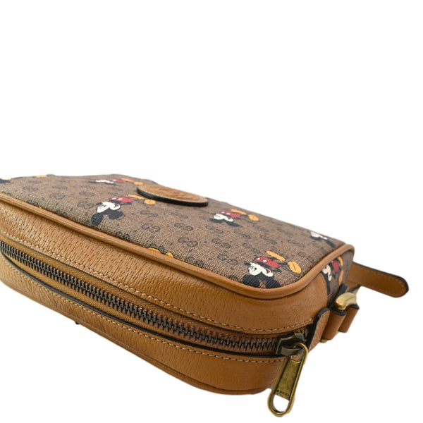 GUCCI x Disney Mickey Mouse GG Supreme Coated Canvas Crossbody Bag Brown 602536